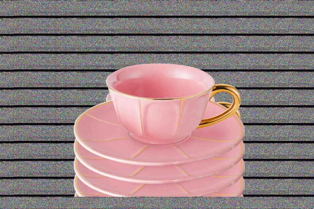 TEA CUPS PINK