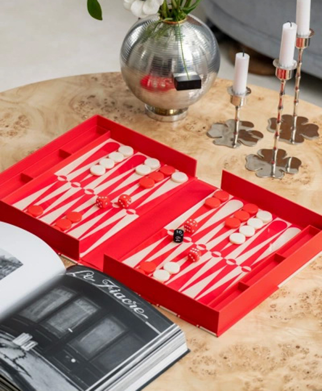 101511 BACKGAMMON RED-CREAM (4) 101511 BACKGAMMON RED-CREAM (4)